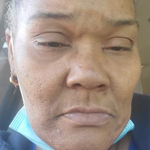 Meet your Posher, Iris